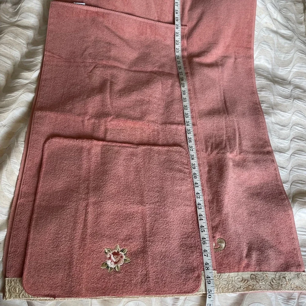 Avanti Linens 4pc Towel Set Dusty Rose Pink Floral Embroidered Cotton USA Made
